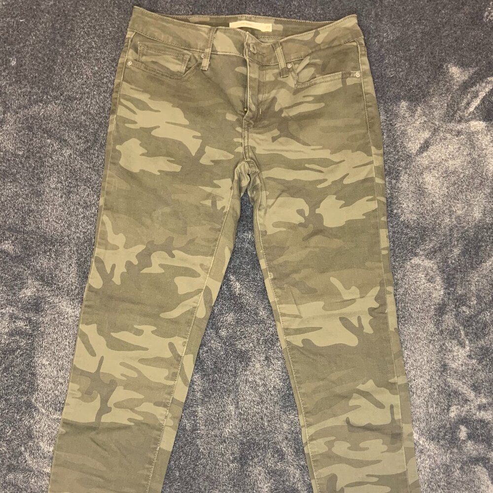 Levi's 711 Skinny Camo Jeans